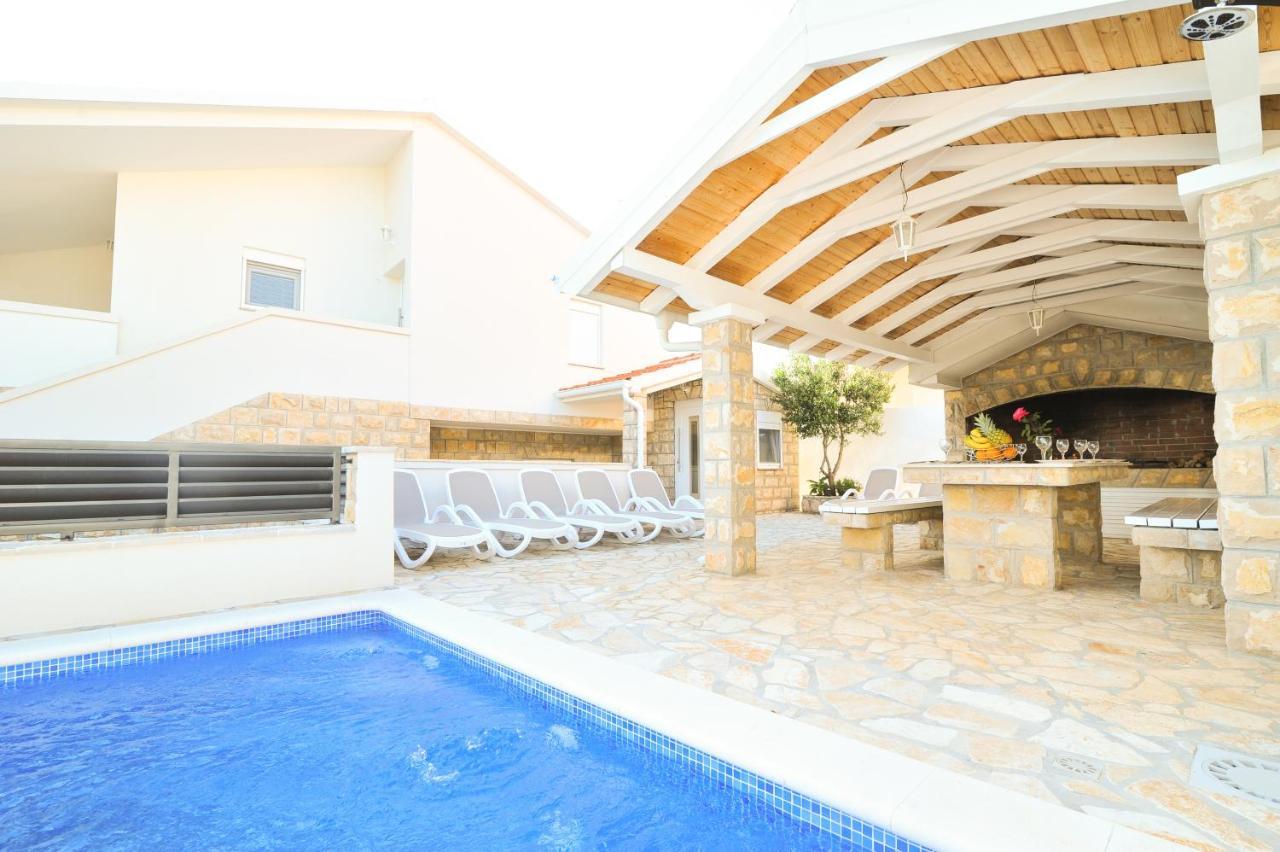 Apartmant Shine Luxury Maslenica Exterior photo