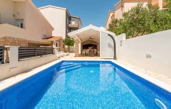 Apartmant Shine Luxury Maslenica Exterior photo